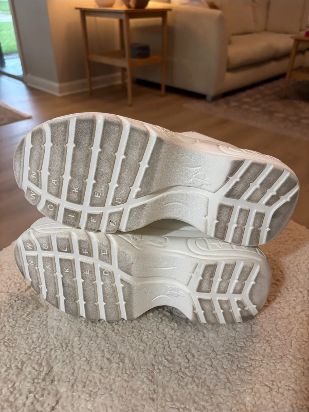 Naked Wolfe SPORTY WHITE LEATHER size 40  Retail $200